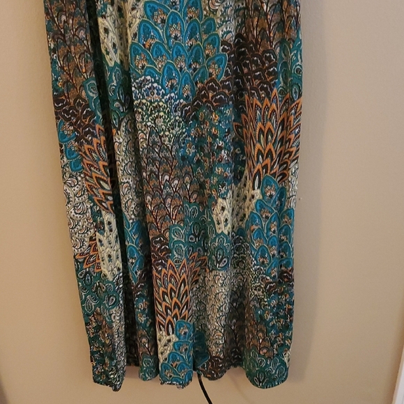 Ellen Parker Design Elegant Paisley Maxi Dress - Picture 3 of 8